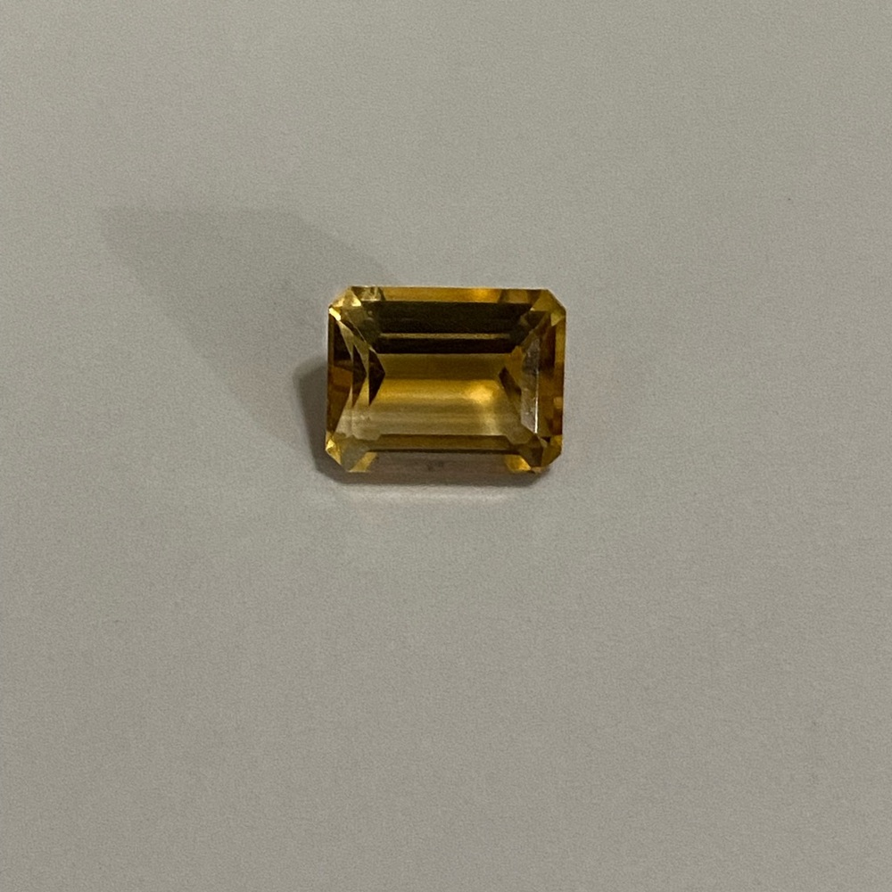Beautiful Citrine Gemstone- 2.5ct